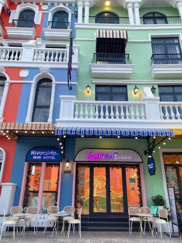 Riverside Mini Hotel Grand World - 숙소 외관