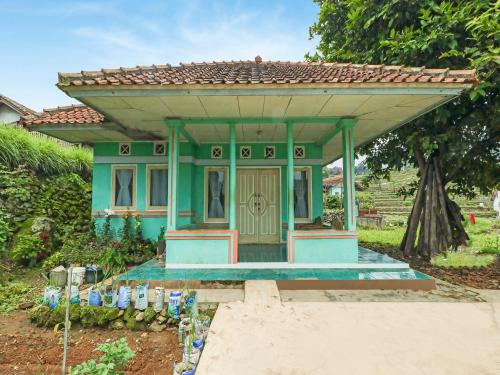 OYO Homes 90991 Eco Tourism Desa Panundaan Ciwidey 2 Syariah