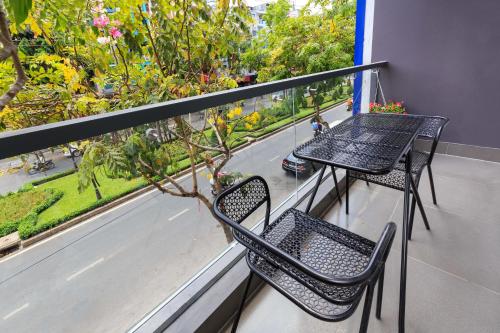 Balcony/terrace, F-Hotel & Apartment in Phú Nhuận
