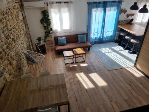 agréable maison vigneronne gîte à louer Claira