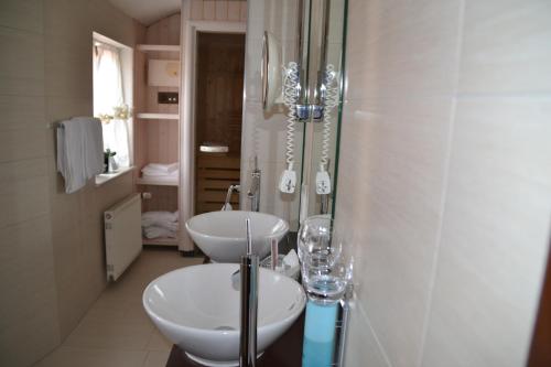 Landhaus Wolf - wir freuen uns Room Type - Double Room with Sauna