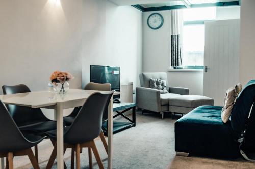 Apartments-DealHouse - Huddersfield