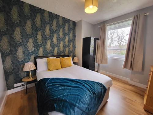 4 Bedroom Apts at Sensational Stay Serviced Accommodation Aberdeen- Powis Crescent - image 9