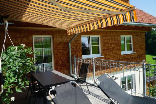 balcon/terasă, Ferienwohnung Reisach in Lindenberg im Allgau