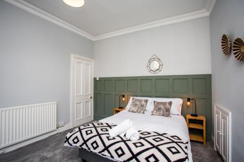 Queen Alexandra House by #ShortStaysAway - Apartment - North Shields