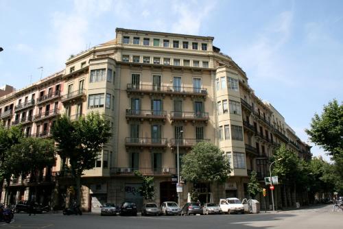 Hostal Eixample - image 13