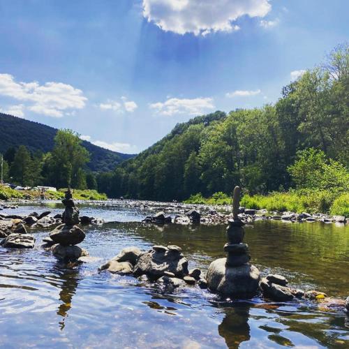  Arkeo - Luxury tents and cabins at the river, Pension in Nonceveux