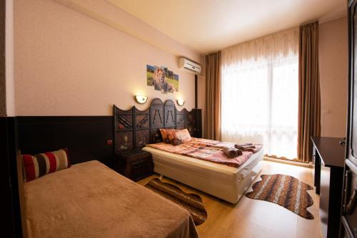 Family Hotel Enica - image 10