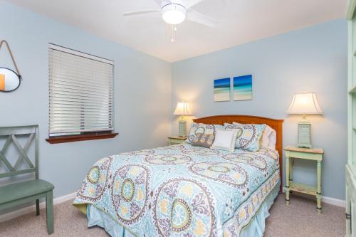 Napping Turtle 3 Bedrooms Ocean Front Sleeps 9 Wireless Internet - image 14