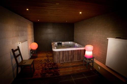 La Chambre Du Pèlerin - image 11