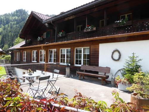 Hotel Garni Alpina - image 5