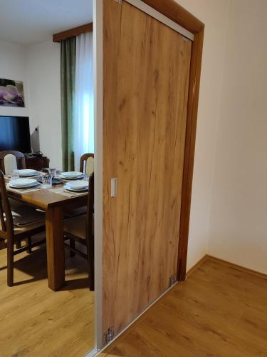 Apartman Adna