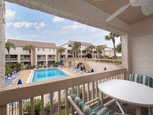 Four Winds F15 2 Bedrooms WiFi Washer Dryer Sleeps 7 2 Heated Pools - image 7