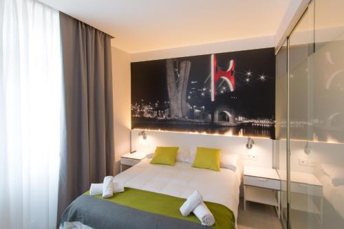 Bilbao City Rooms - image 10