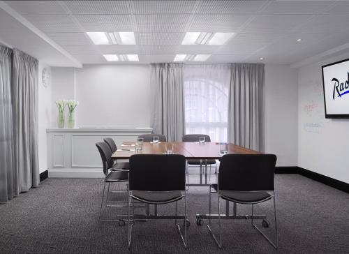 Radisson Blu Hotel Leeds City Centre - main image