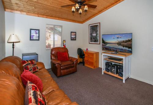 Big Bear Mountain Escape - image 9