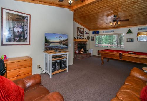 Big Bear Mountain Escape - image 12