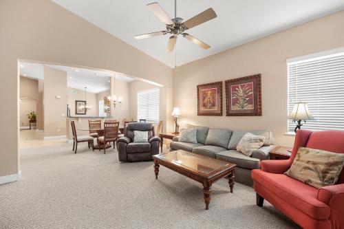 561 Cinnamon Beach, 3 Bedroom, Sleeps 8, Ocean Front, 2 Pools, Elevator in Palm Coast, USA