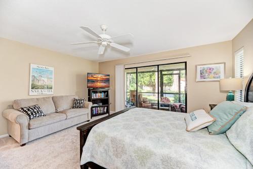 Village des Pins 3645 2 Bedrooms Pool Access WiFi Hot Tub Sleeps 4 - image 12