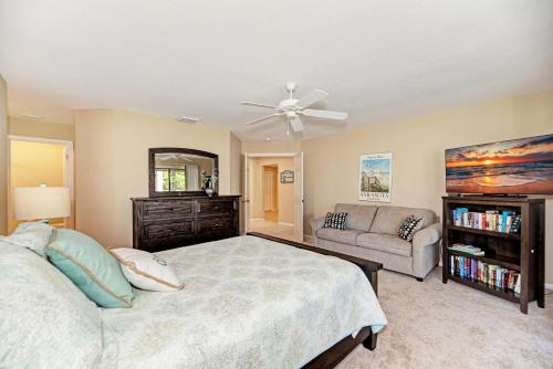 Village des Pins 3645 2 Bedrooms Pool Access WiFi Hot Tub Sleeps 4 - image 14