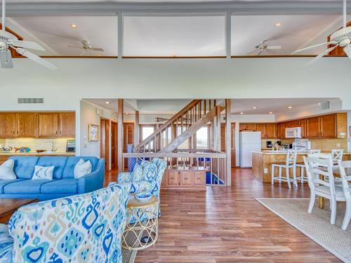 Ponte Vedra Blvd 2353 4 Bedroom Sleeps 15 Beach Front Wrap-Around Deck - image 10