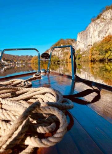 Escale Chambre d'hôtes Au coeur du vieux Profondeville entre Namur et Dinant