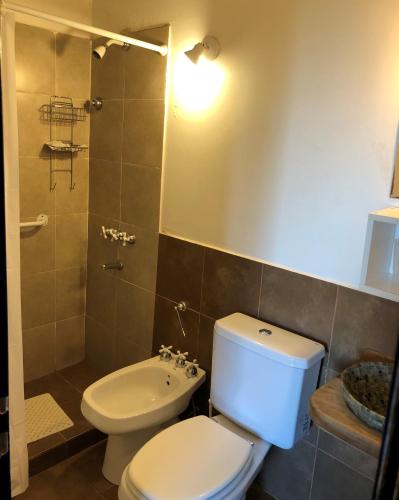 Double Room with Lake View image 2