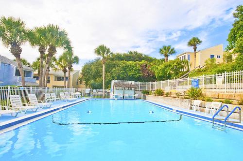 Quail Hollow A9-D3 Pool 2 Bedroom 2 Bathroom Ground Floor Sleeps 6 - image 2