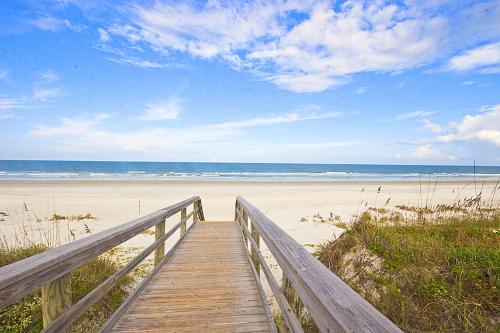 Quail Hollow A9-D3 Pool 2 Bedroom 2 Bathroom Ground Floor Sleeps 6 - image 6