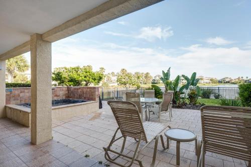 Sand Castle 4 Bedrooms Sleeps 8 Pet Friendly Cinnamon Beach WiFi - image 10
