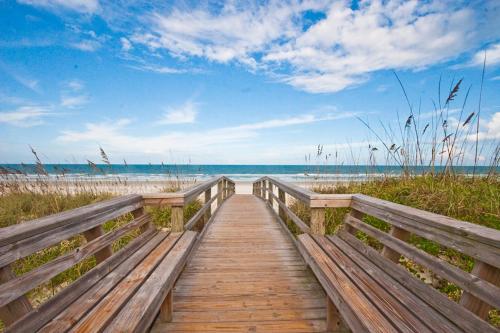 Quail Hollow B2-1U 1 Bedroom Sleeps 2 Ocean Front Pool Tennis WiFi - image 2