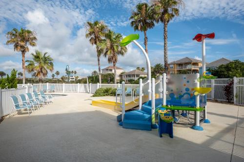 1061 Cinnamon Beach 3 Bedroom Sleeps 8 2 Pools Elevator Pet Friendly - image 11