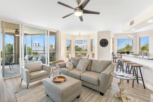 Palm Harbor 304 3 Bedrooms Elevator Pool Hot Tub WiFi Sleeps 6 - image 7