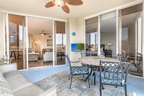 Palm Harbor 304 3 Bedrooms Elevator Pool Hot Tub WiFi Sleeps 6 - image 10