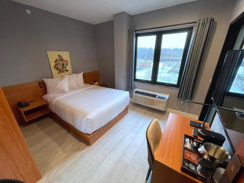 Queen Room Liberty View Non Smoking