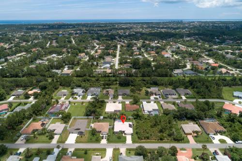 Coquina Dreams 3 Bedrooms Private Pool Sleeps 8 - main image