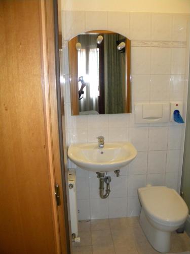 Hotel Adua - image 9