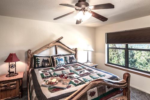 Ain't No Better View 3 Bedrooms Sleeps 8 Jetted Tub Pool Table Hot Tub - image 6