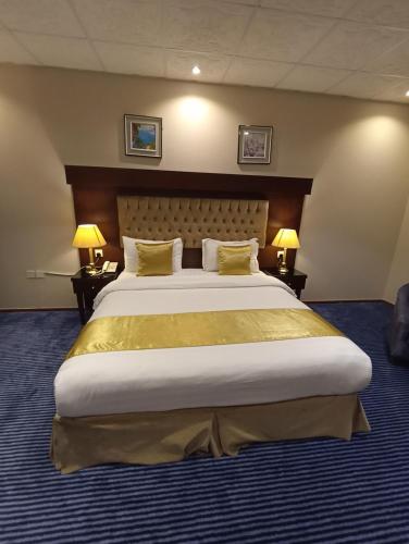 Saryet Al Hamra Hotel Apartments