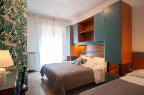 Hotel Crystal - image 9
