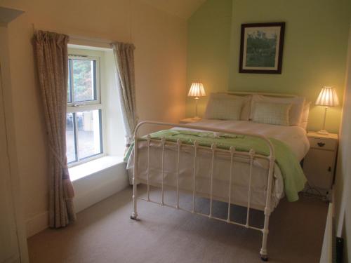 Tralia Farmhouse Self Catering in Kilnanare