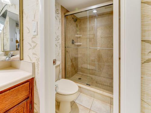 Barefoot Trace 415 2 Bedrooms Sleeps 6 Ocean Front Pool WiFi - image 12