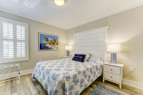 Island South 7 2 Bedrooms Ocean Front Pool Sleeps 6 WiFi - image 14