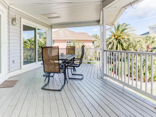 Ocean Walk 2 Bedrooms Sleeps 6 Ocean Views New Pool - image 7