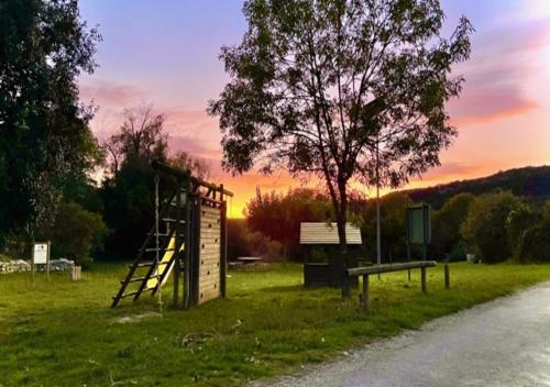 Gite les Oliviers - Le Domaine du Viticulteur - St Maurice d Ibie