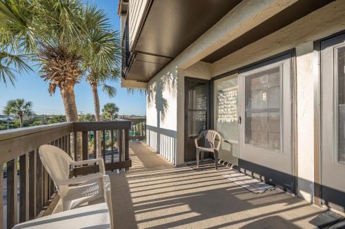 Island House E 225 2 Bedrooms Sleeps 4 Ocean View Pool Tennis WiFi