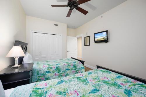 Palm Coast Resort 109 3 Bedrooms Sleeps 6 Pool Hot Tub WiFi - image 2