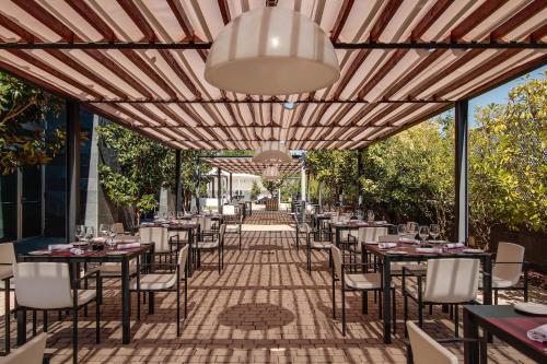 Rafaelhoteles Forum Alcala - image 10