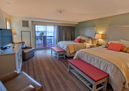1000 Islands Harbor Hotel
