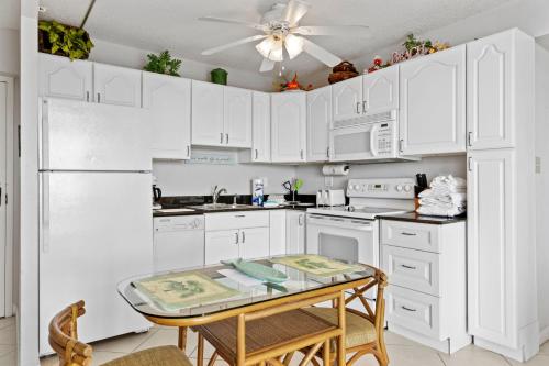 Lovers Key Beach Club 301 1 Bedroom Beach Front Pool Sleeps 4 - image 14